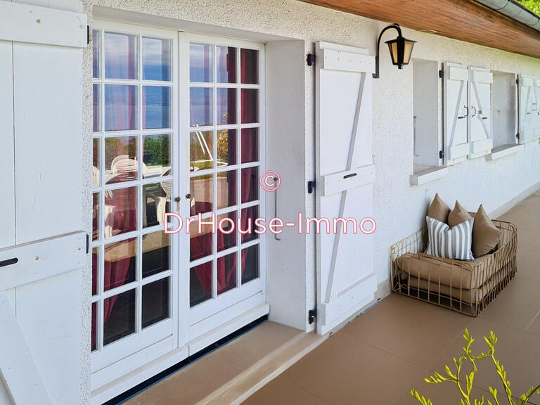 Villa Saint-Paul-en-Chablais - 5 chambres - 160m²