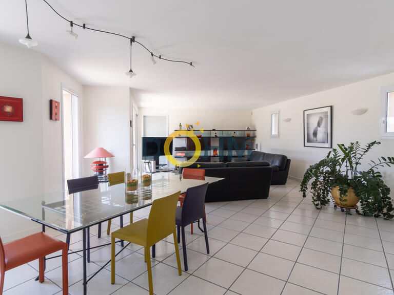 Maison Saint-Paul-en-Cornillon - 5 chambres - 221m²