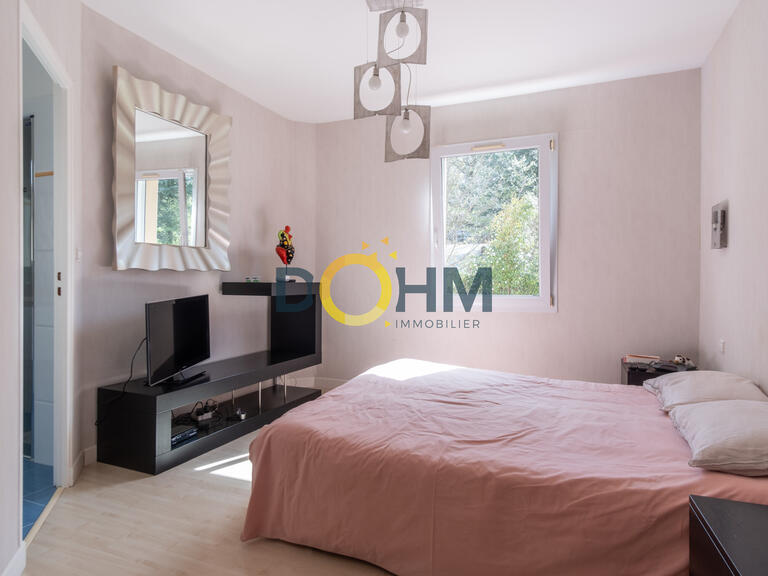 Maison Saint-Paul-en-Cornillon - 5 chambres - 221m²