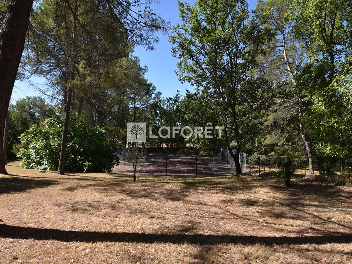 House Saint-Paul-en-Forêt