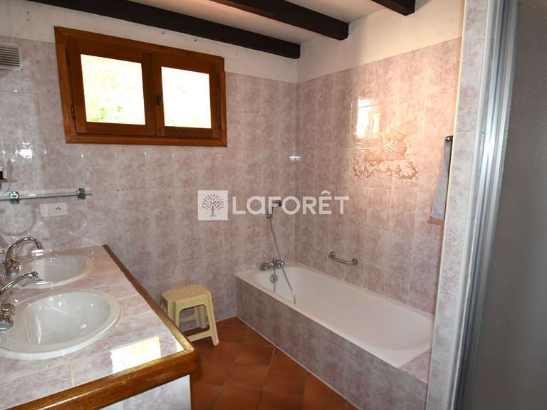 House Saint-Paul-en-Forêt - 6 bedrooms - 230m²