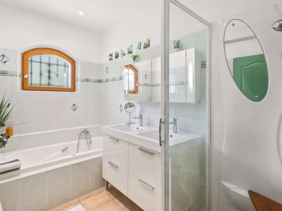 House Saint-Paul-en-Forêt