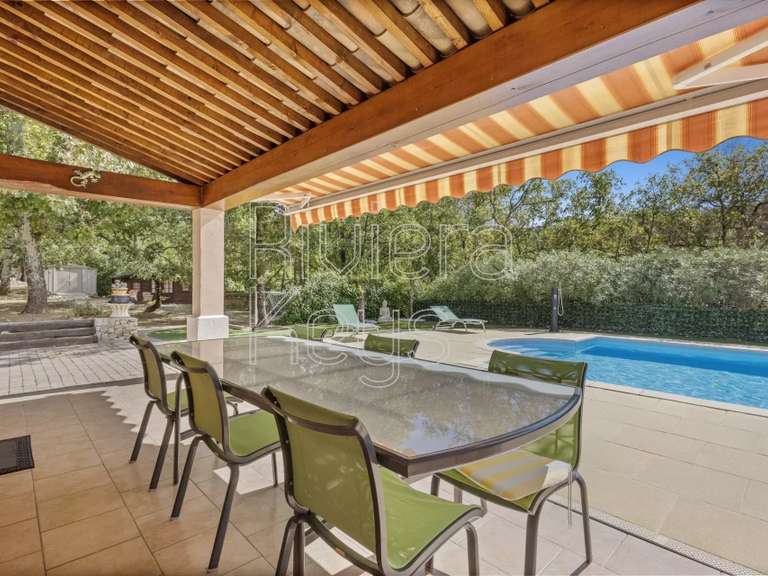 House Saint-Paul-en-Forêt - 261m²