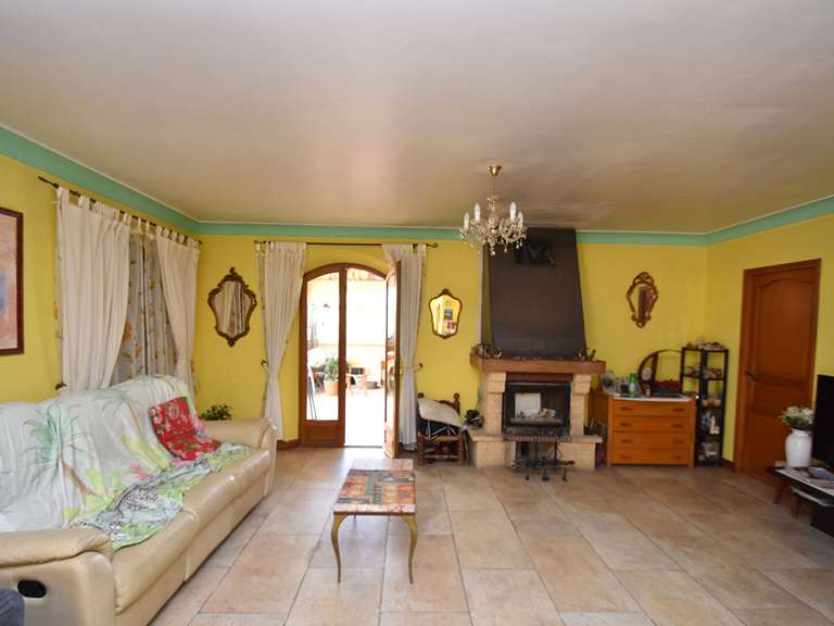 Maison Saint-Paul-en-Forêt - 6 chambres - 210m²