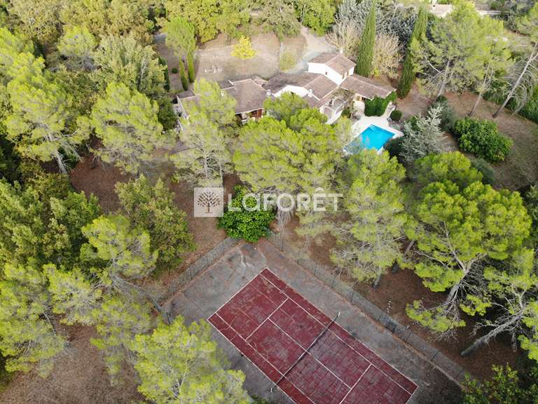 Maison Saint-Paul-en-Forêt - 6 chambres - 230m²