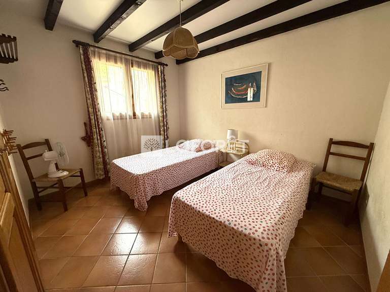 Maison Saint-Paul-en-Forêt - 6 chambres - 230m²