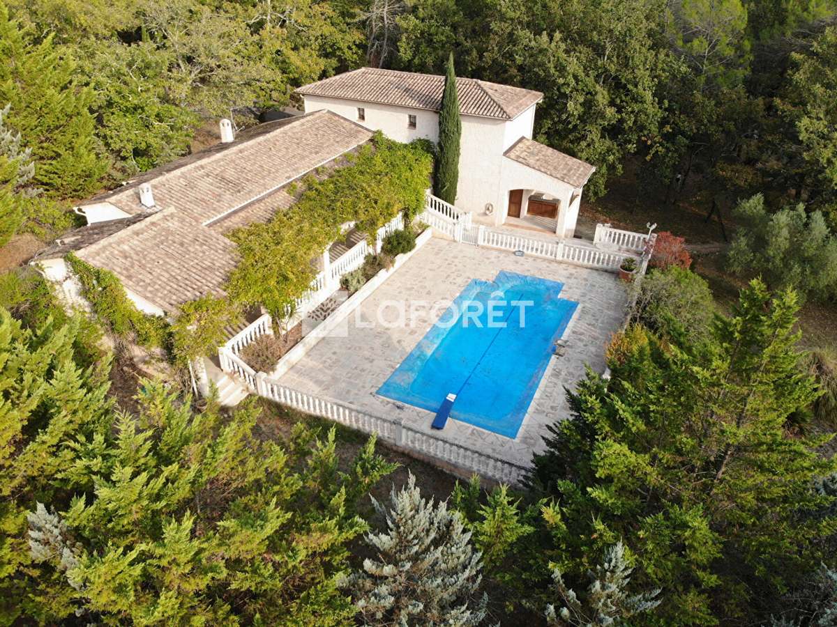 Maison Saint-Paul-en-Forêt