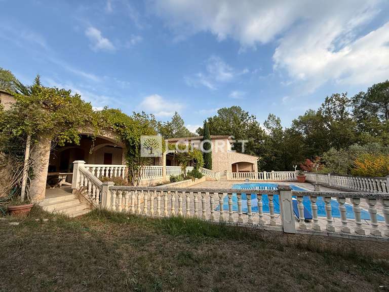 Maison Saint-Paul-en-Forêt - 4 chambres - 202m²