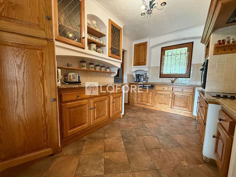 Maison Saint-Paul-en-Forêt - 4 chambres - 202m²