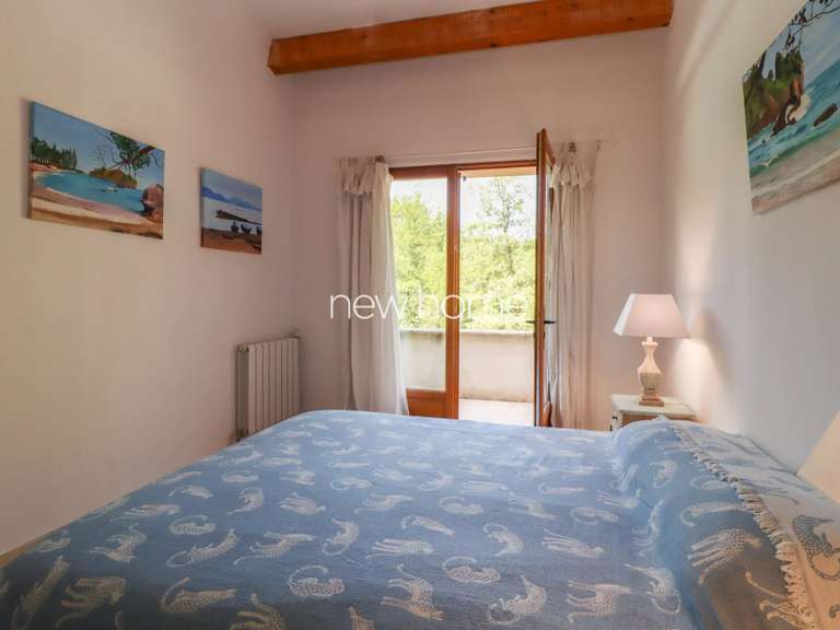 Maison Saint-Paul-en-Forêt - 4 chambres - 190m²