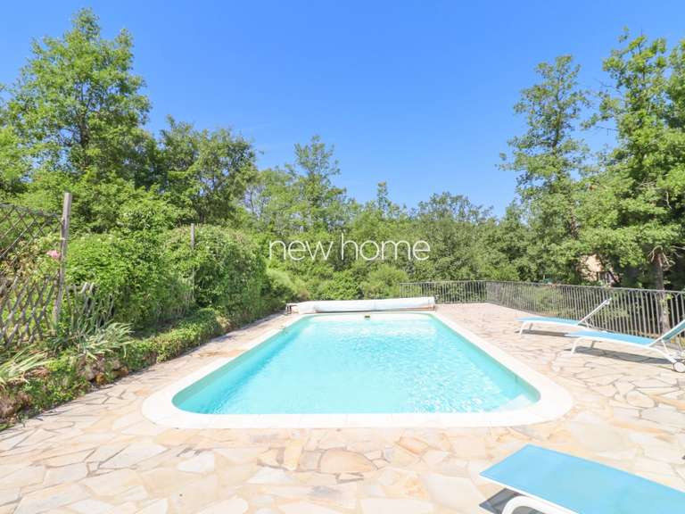 Maison Saint-Paul-en-Forêt - 4 chambres - 190m²