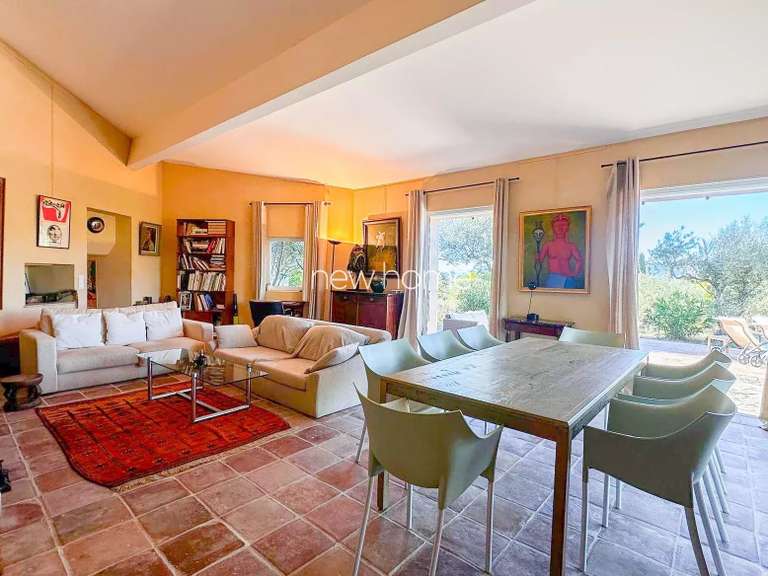 Maison Saint-Paul-en-Forêt - 2 chambres - 152m²