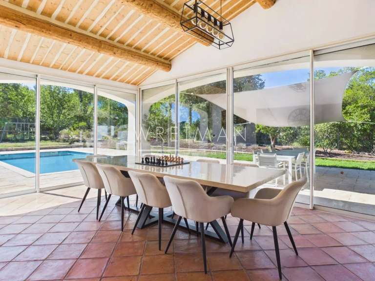 Maison Saint-Paul-en-Forêt - 3 chambres - 250m²