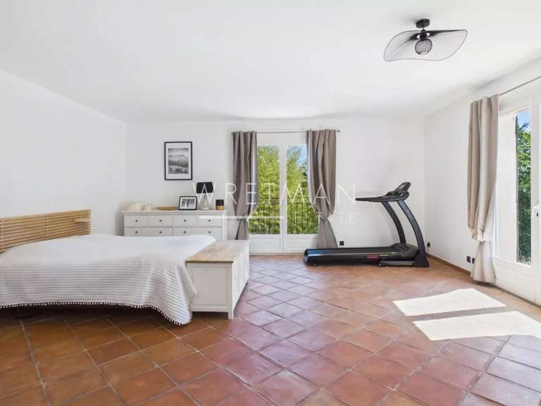 Maison Saint-Paul-en-Forêt - 3 chambres - 250m²