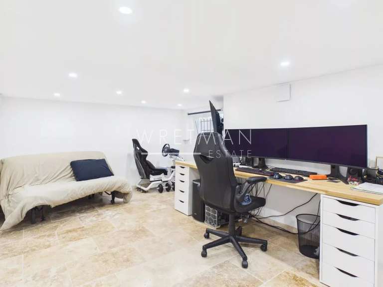Maison Saint-Paul-en-Forêt - 3 chambres - 250m²