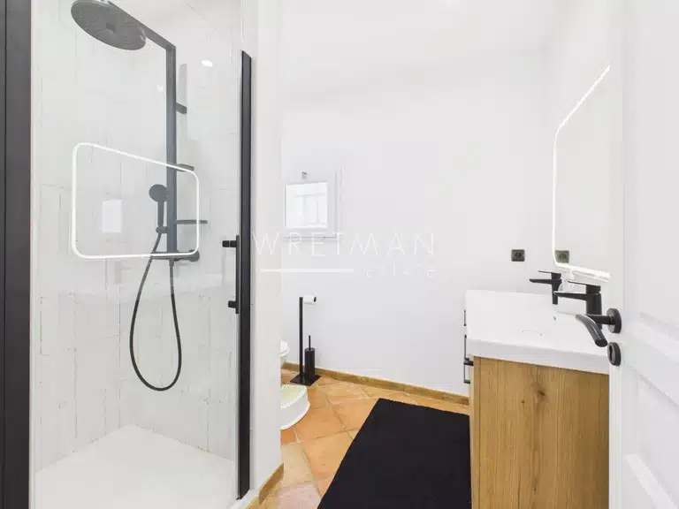 Maison Saint-Paul-en-Forêt - 3 chambres - 250m²