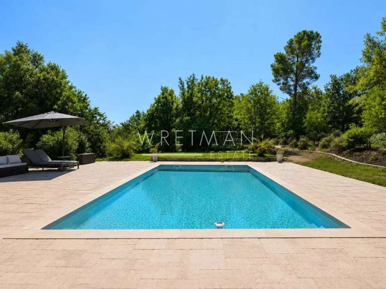 Maison Saint-Paul-en-Forêt - 3 chambres - 250m²