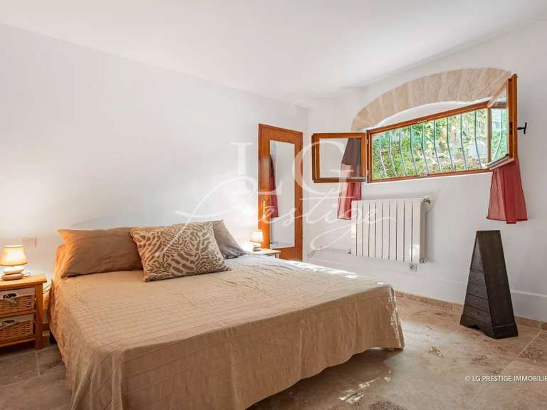 Villa Saint-Paul-en-Forêt - 5 bedrooms - 257m²