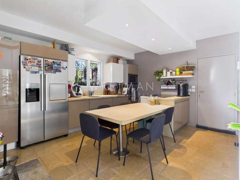 Villa Saint-Paul-en-Forêt - 5 chambres - 250m²