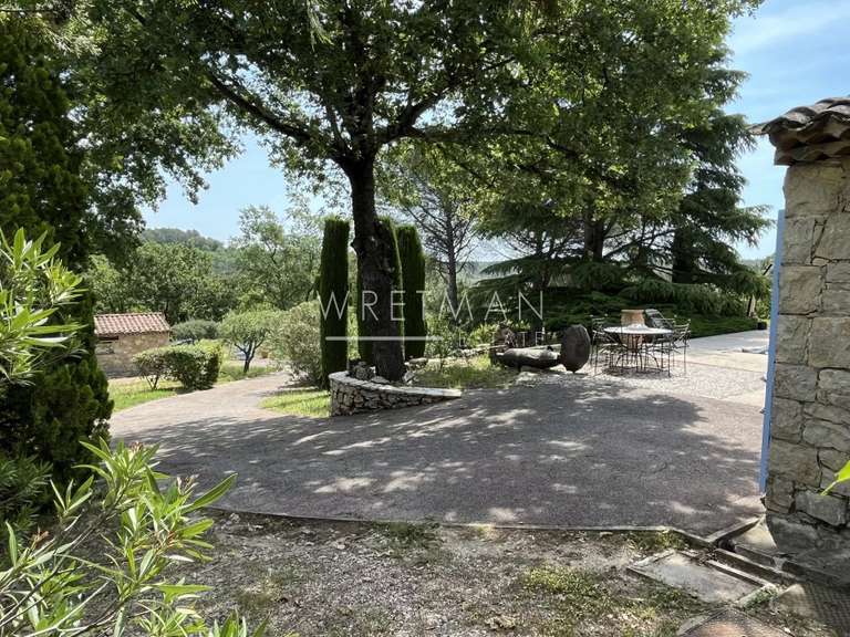 Villa Saint-Paul-en-Forêt - 3 chambres - 177m²