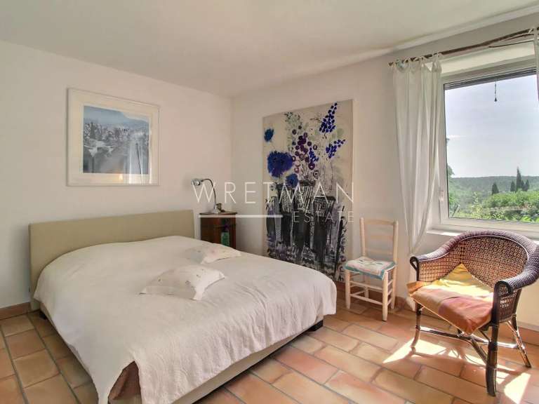 Villa Saint-Paul-en-Forêt - 3 chambres - 177m²