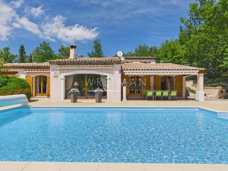 Villa Saint-Paul-en-Forêt - 7 chambres - 266m²
