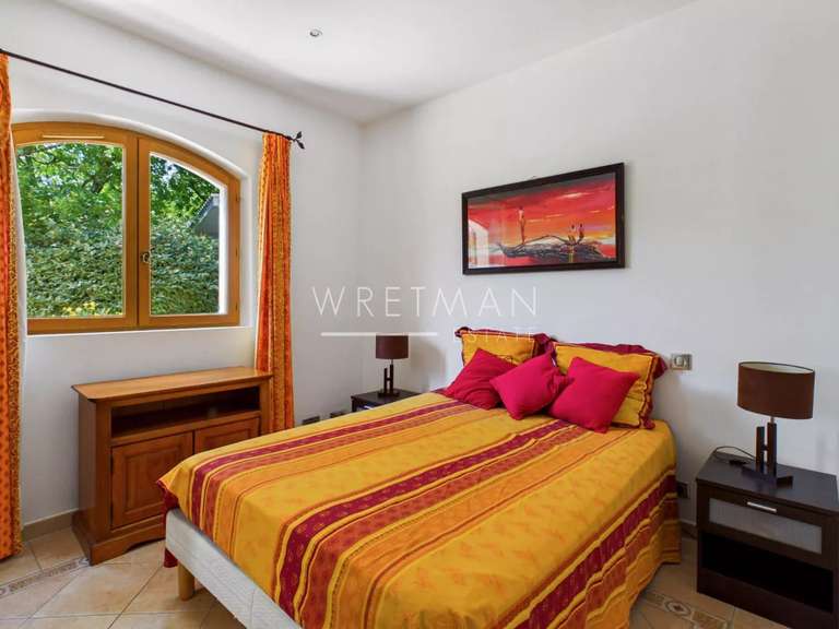 Villa Saint-Paul-en-Forêt - 7 chambres - 266m²