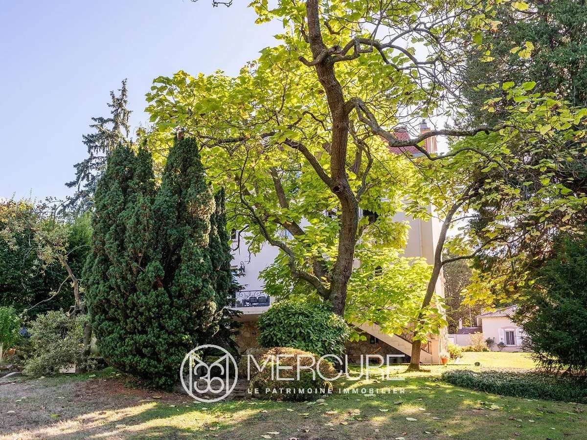 Maison Saint-Paul-en-Jarez