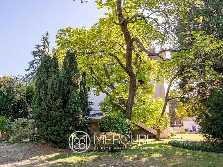 Maison Saint-Paul-en-Jarez - 7 chambres - 400m²