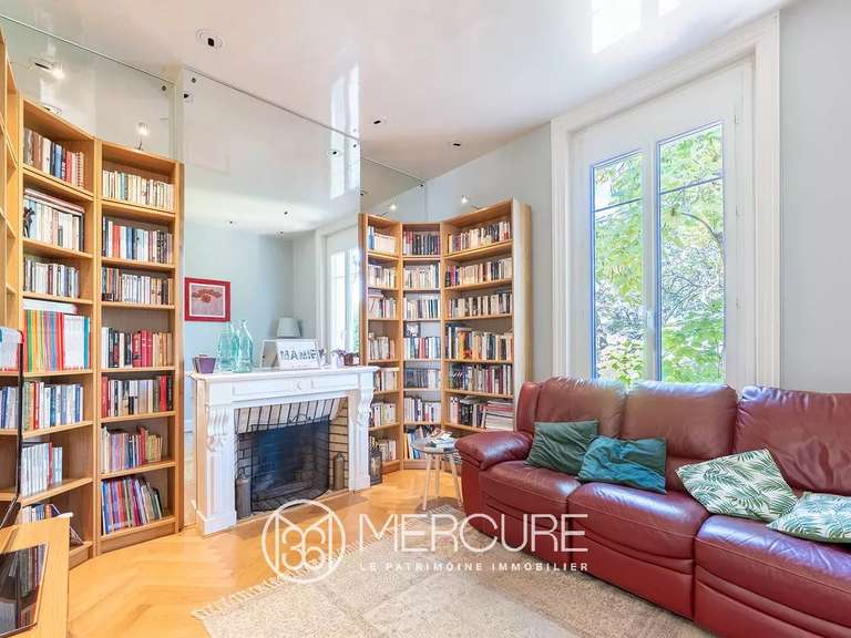 Maison Saint-Paul-en-Jarez - 7 chambres - 400m²