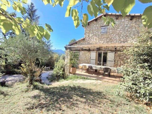 House Saint-Paul-le-Jeune