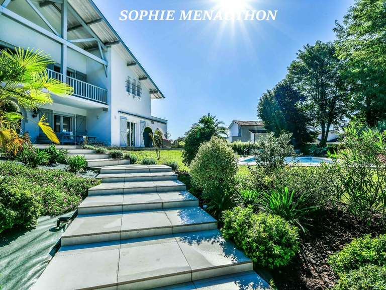 Maison Saint-Paul-lès-Dax - 8 chambres - 370m²