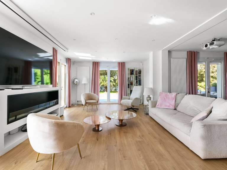Maison Saint-Paul-lès-Dax - 8 chambres - 370m²