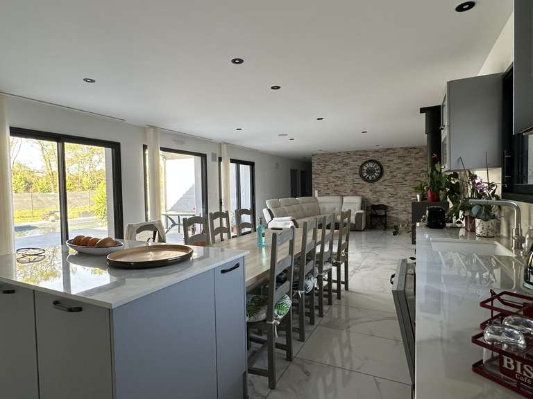 Maison Saint-Paul-lès-Dax - 4 chambres - 147m²