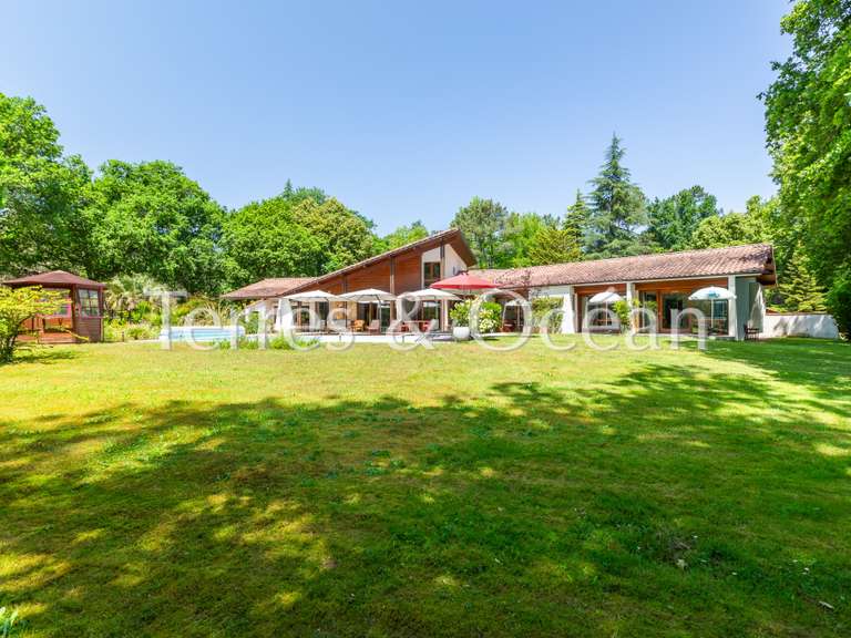 Maison Saint-Paul-lès-Dax - 6 chambres - 350m²