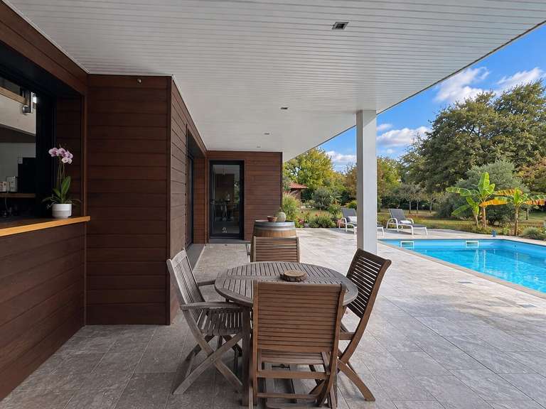 Maison Saint-Paul-lès-Dax - 4 chambres - 210m²