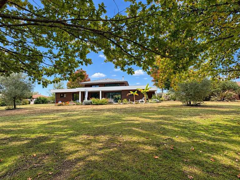 Maison Saint-Paul-lès-Dax - 4 chambres - 210m²