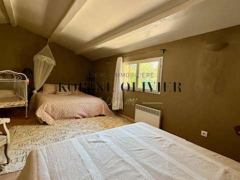 House Saint-Paul-lès-Durance - 3 bedrooms - 145m²