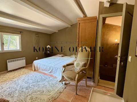House Saint-Paul-lès-Durance - 3 bedrooms - 145m²