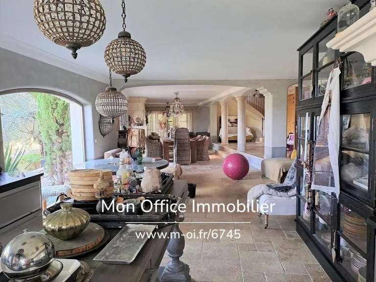 Propriété Saint-Paul-lès-Durance - 5 chambres - 290m²