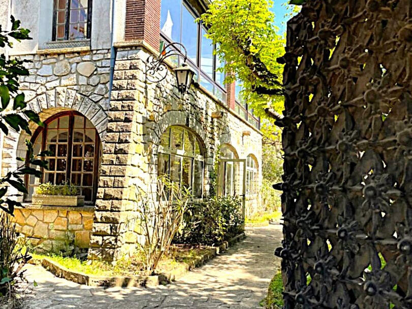 House Saint-Paul-les-Fonts