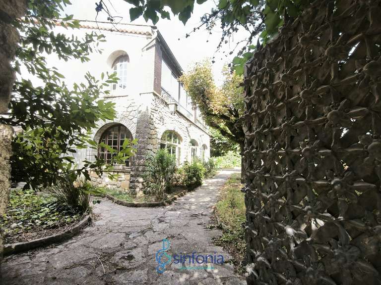 House Saint-Paul-les-Fonts - 5 bedrooms - 281m²