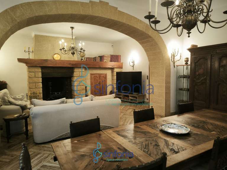 Maison Saint-Paul-les-Fonts - 5 chambres - 320m²