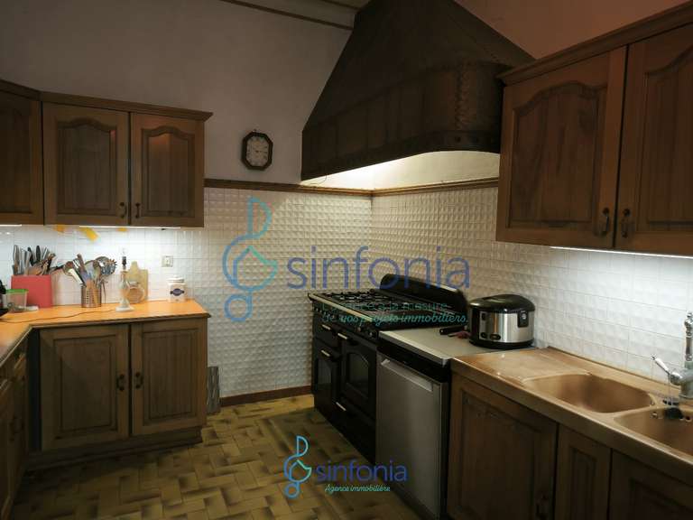 Maison Saint-Paul-les-Fonts - 5 chambres - 320m²