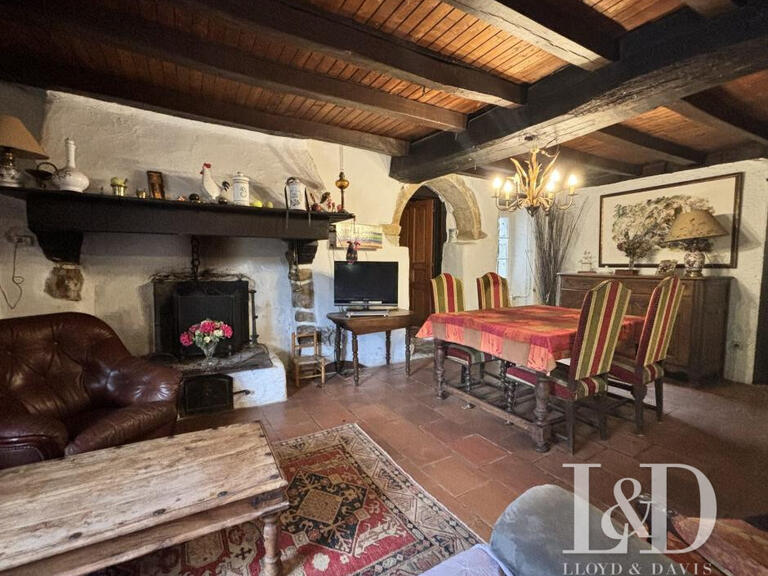 Maison Saint-Pée-sur-Nivelle - 5 chambres - 280m²