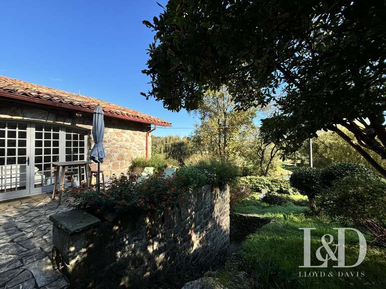 House Saint-Pée-sur-Nivelle - 6 bedrooms - 450m²