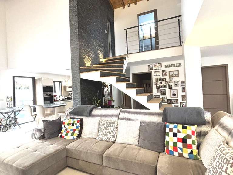 House Saint-Pée-sur-Nivelle - 4 bedrooms - 180m²