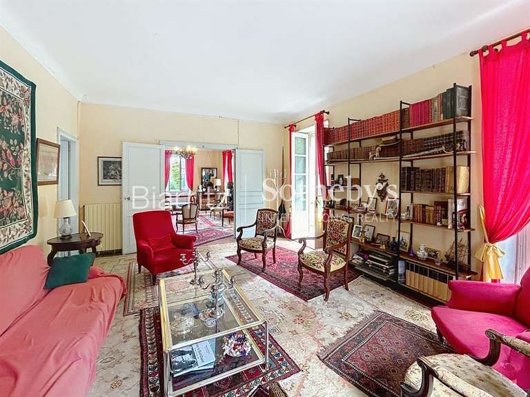Maison Saint-Pée-sur-Nivelle - 5 chambres - 425m²
