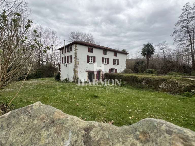 Maison Saint-Pée-sur-Nivelle