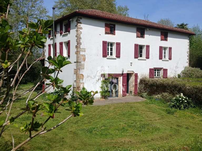 Maison Saint-Pée-sur-Nivelle